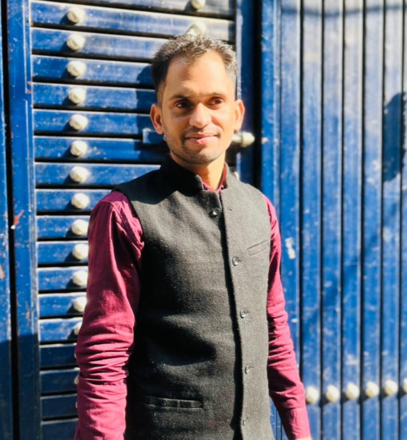 Aakil ali